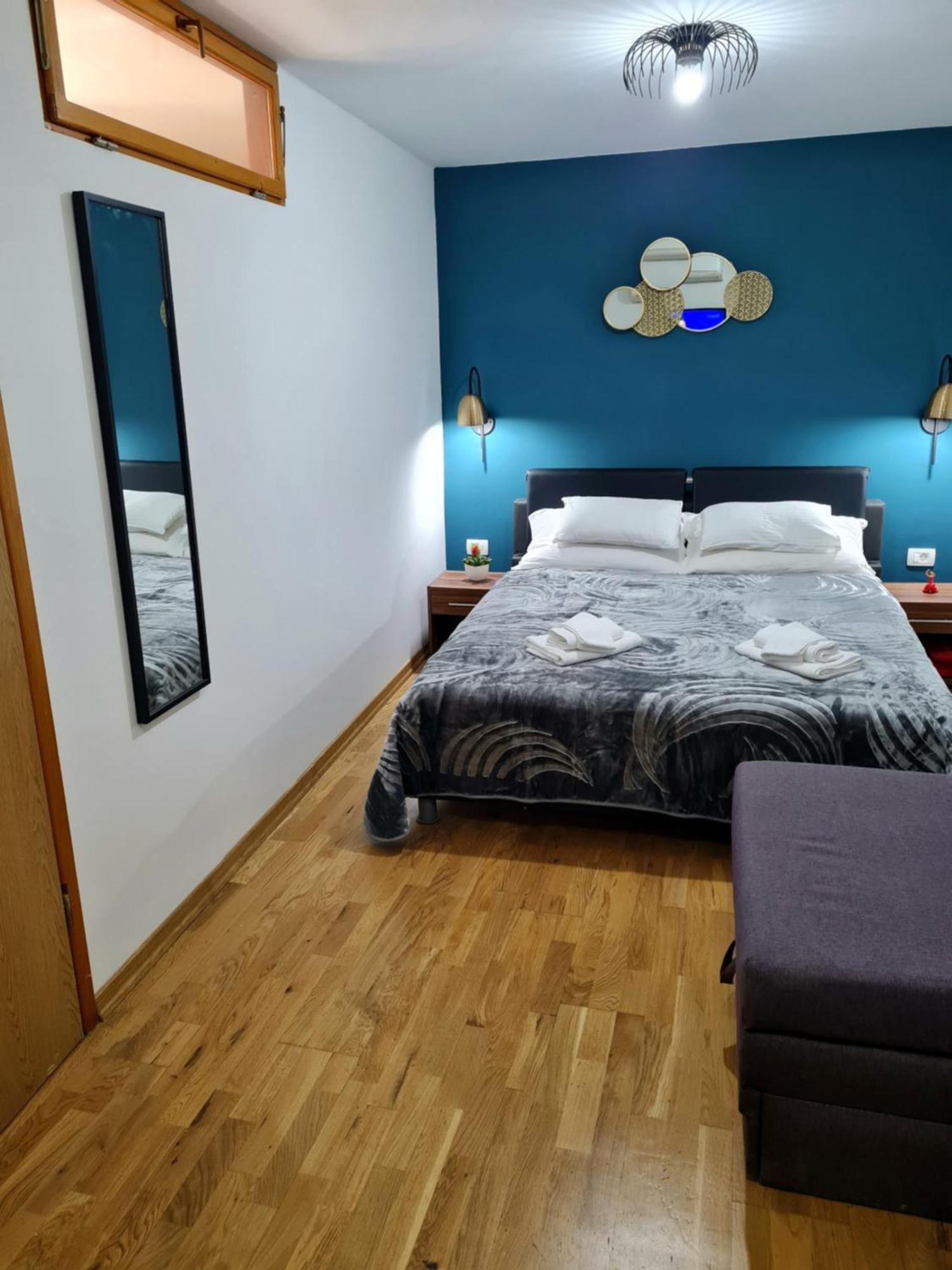 Inchy Accommodation - In The Center Of Diocletian'S Palace سبليت المظهر الخارجي الصورة