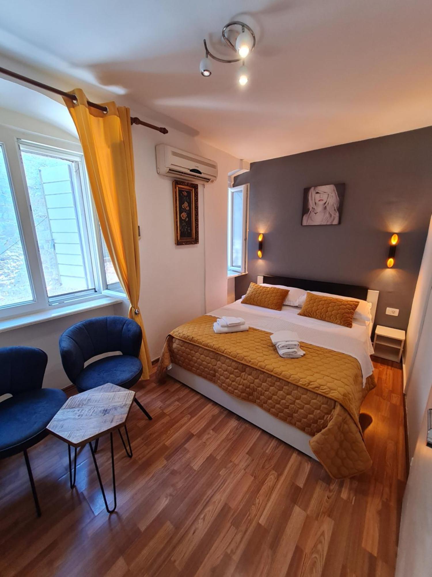 Inchy Accommodation - In The Center Of Diocletian'S Palace سبليت المظهر الخارجي الصورة