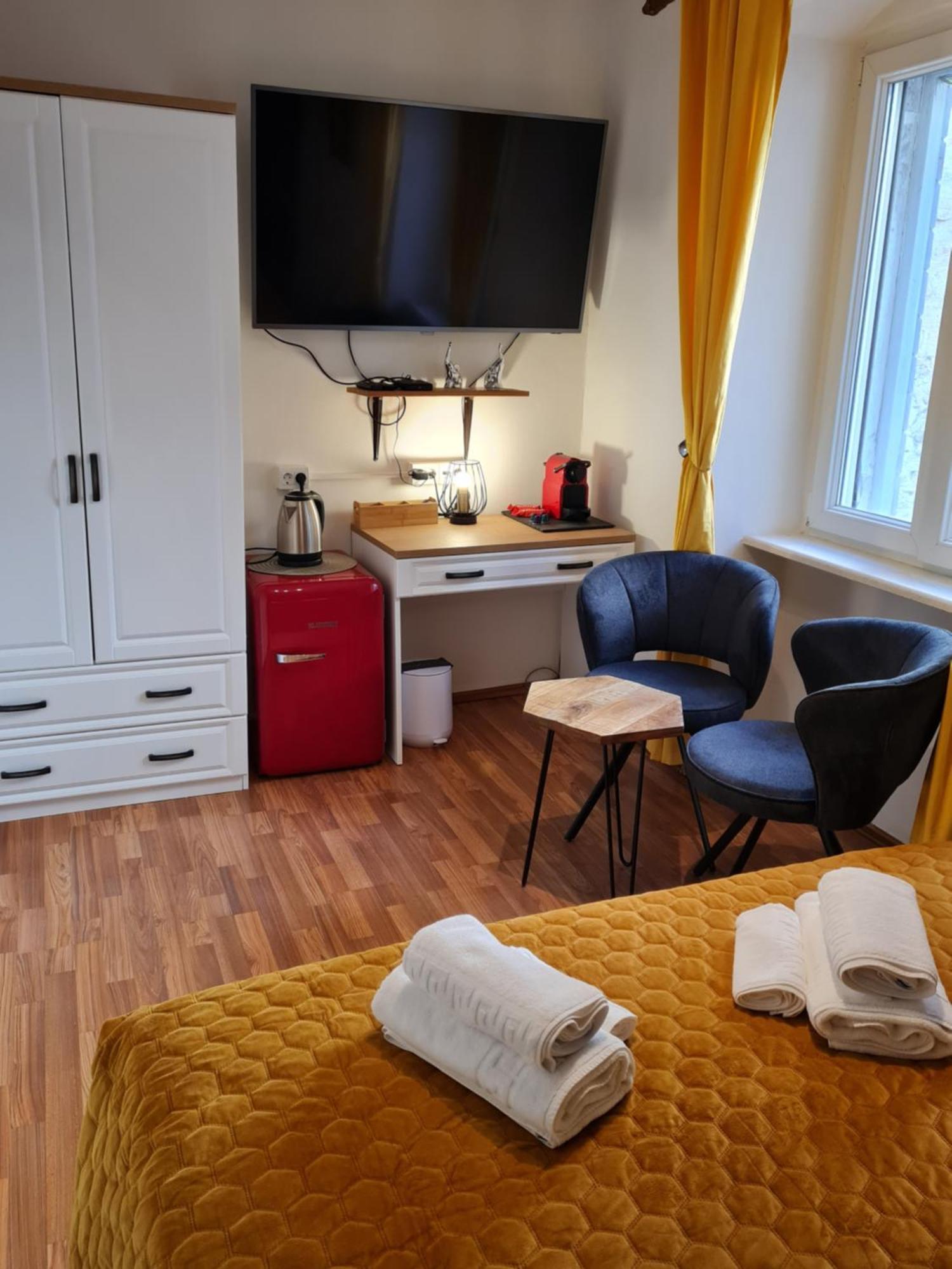 Inchy Accommodation - In The Center Of Diocletian'S Palace سبليت المظهر الخارجي الصورة